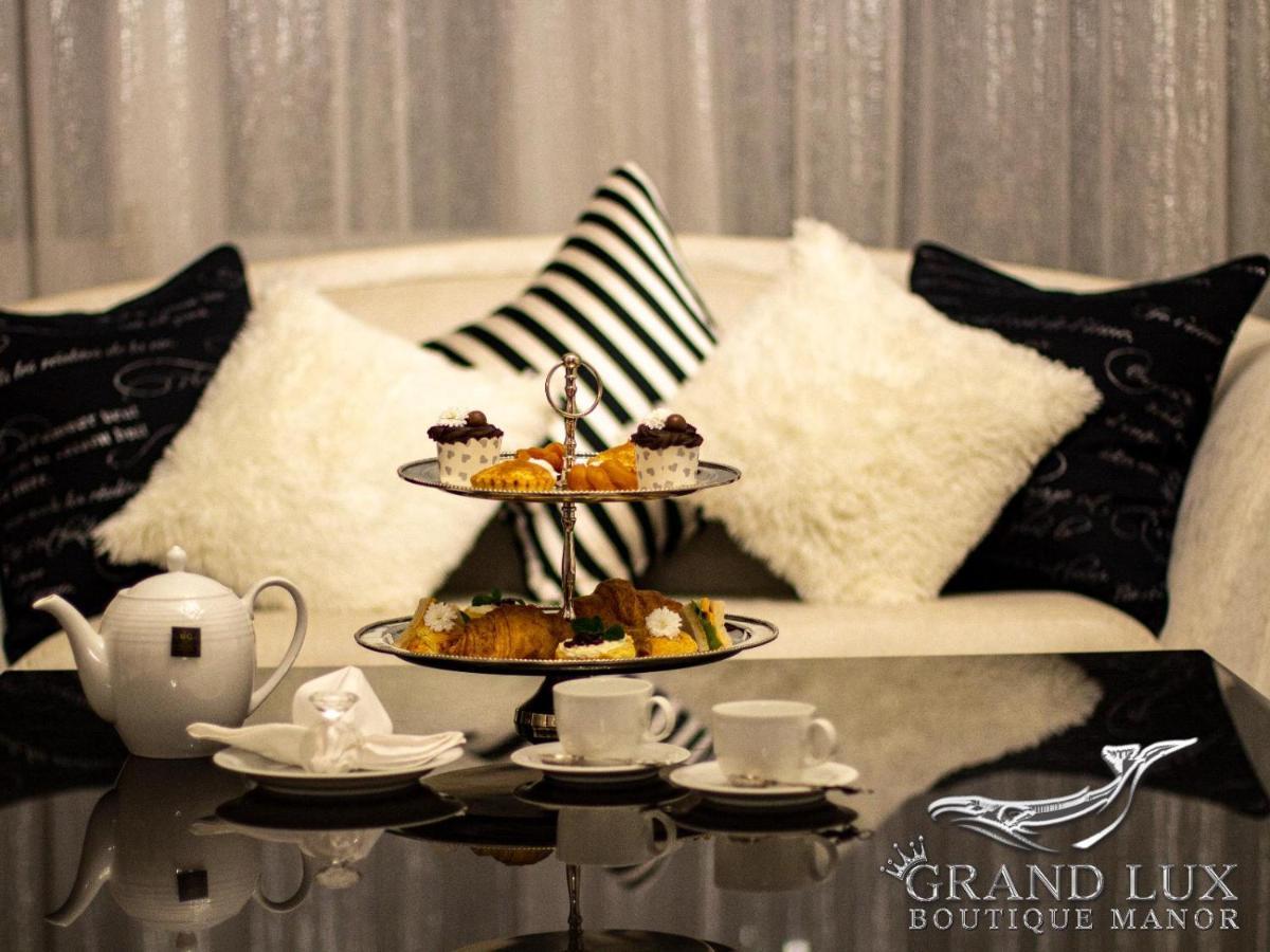 Grand Lux Boutique Manor Hotel Hermanus Exterior photo