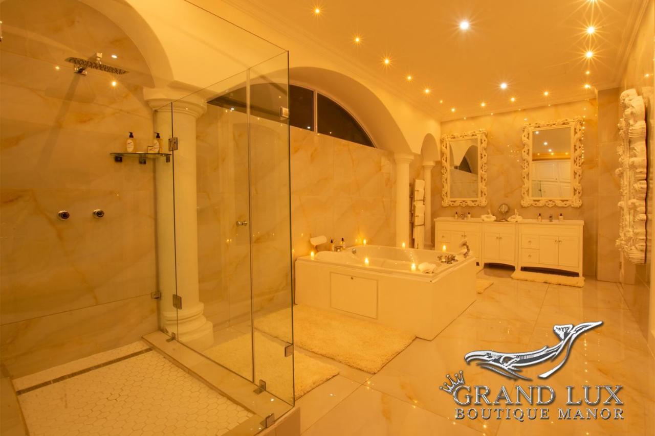 Grand Lux Boutique Manor Hotel Hermanus Exterior photo